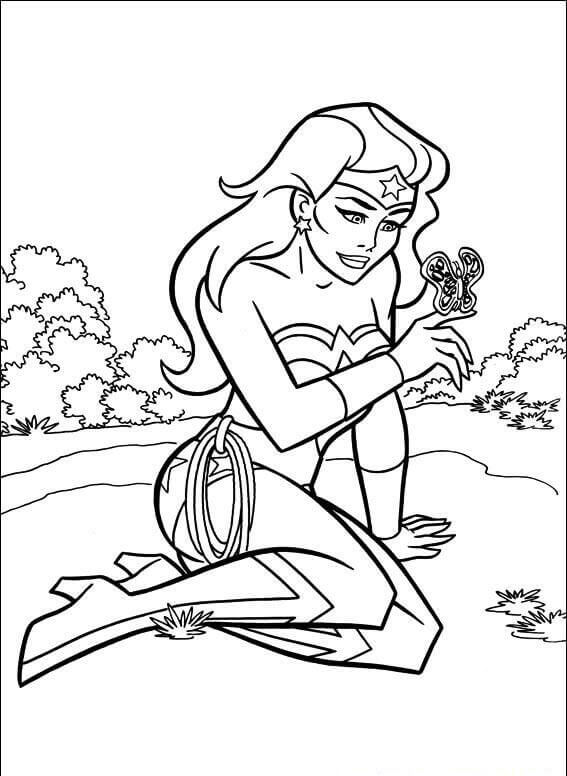 Cute Wonder Woman Coloring Pages